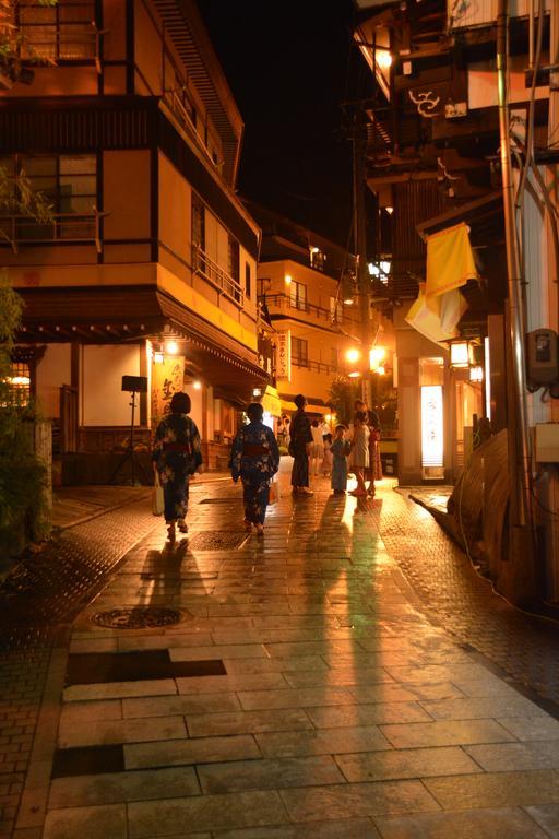 Nozaru Onsen Hostel Yamanouchi  Exterior photo